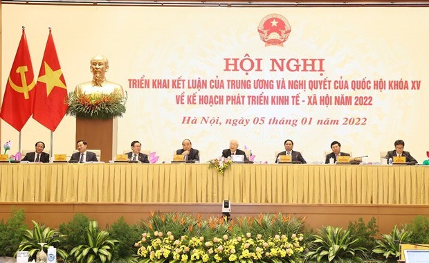 PM urges solidarity to complete 2022 targets